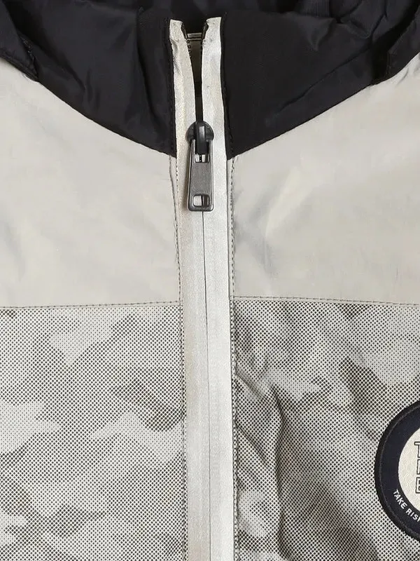 Boys Camouflage Colourblocked Padded Jacket With Patchwork