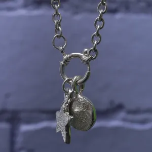 Chain with bolt or swivel clasp